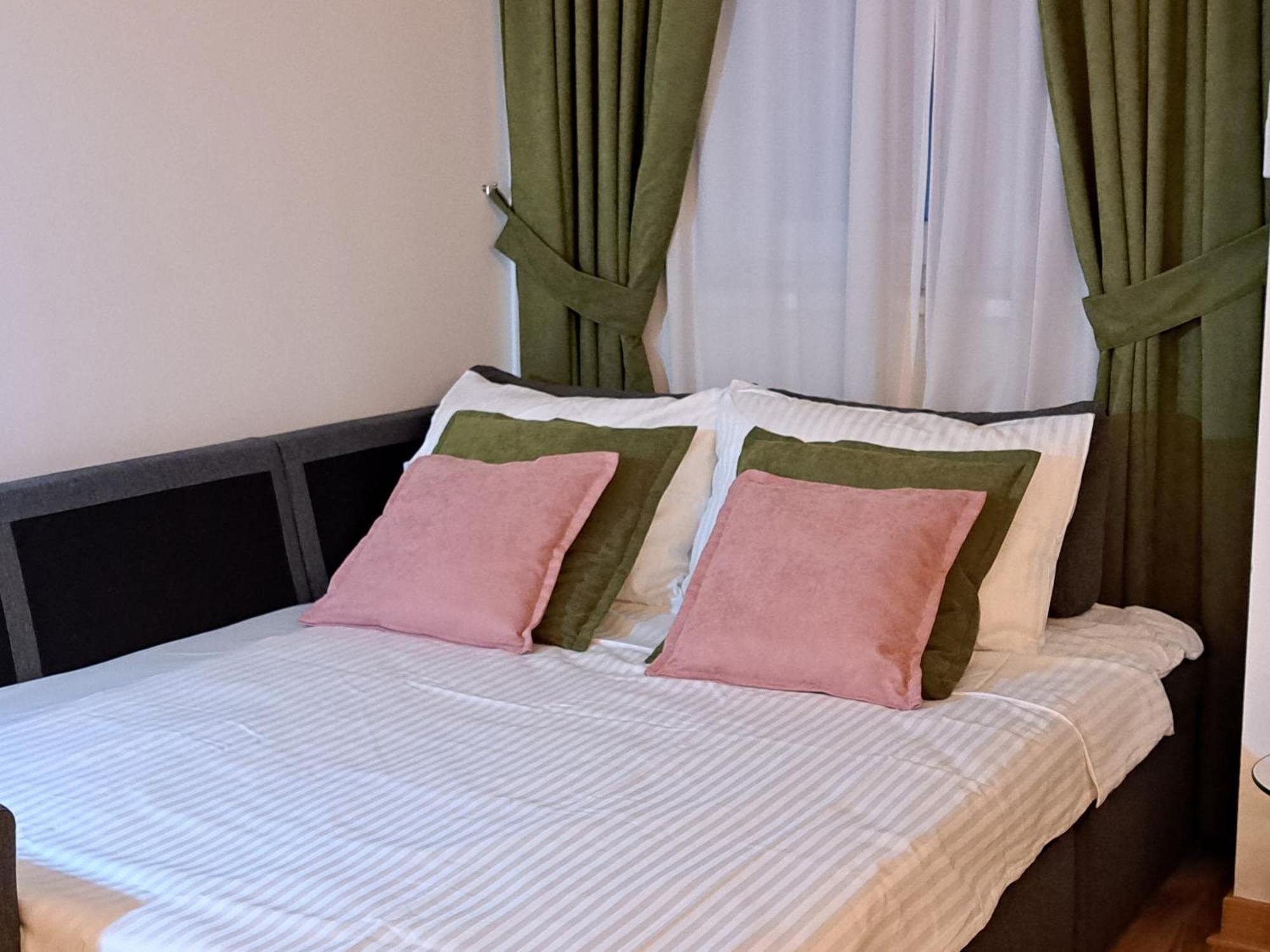 Marina City Key Luxury Studio Podgorica Bagian luar foto